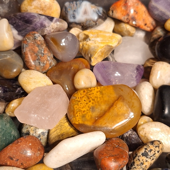 6 Polished assorted Rocks or Stones * Tarot Or Oracle card Included. - Picture 11 of 16